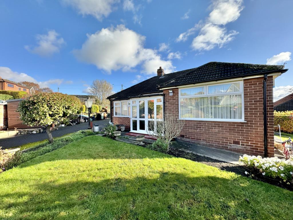 Whitehouse Lane, Great Preston 2 bed detached bungalow for sale £330,000