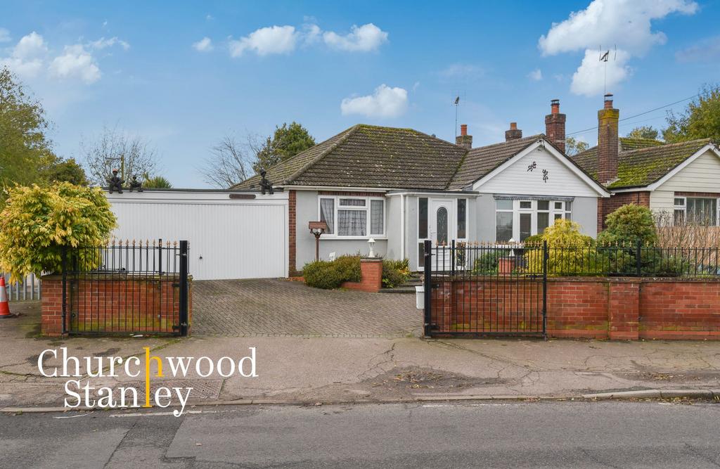 Bradfield Road, Wix, CO11 2 bed detached bungalow for sale £350,000