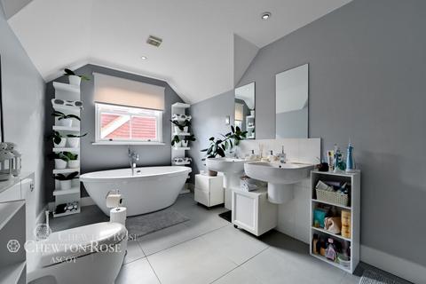 174 New Road, Ascot, SL5 8PP