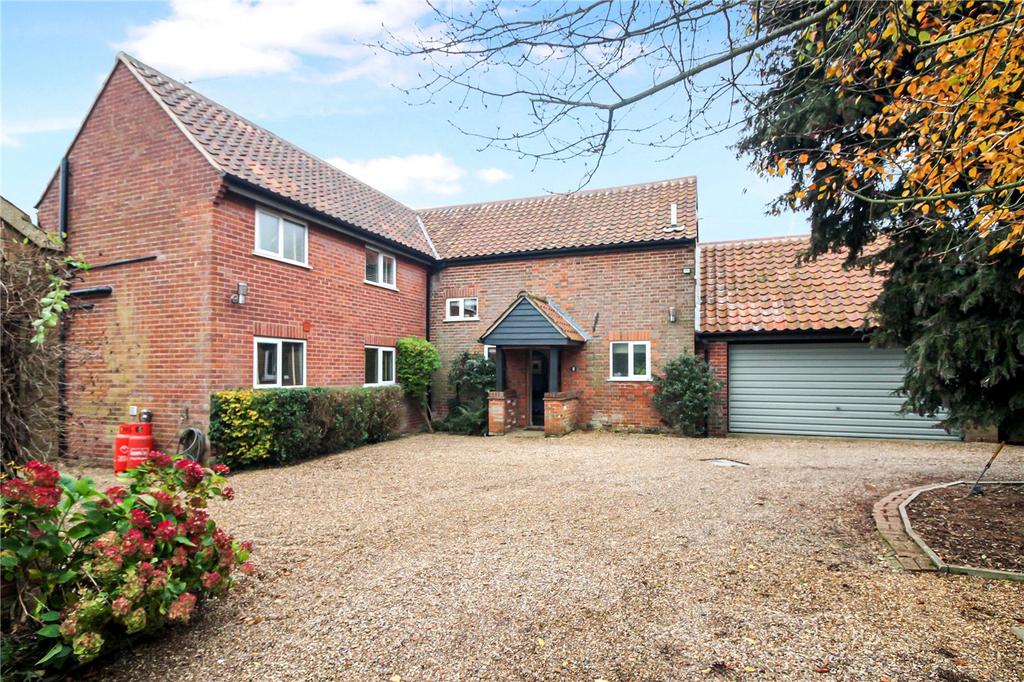 Surlingham Lane, Rockland St. Mary, Norwich, Norfolk, NR14 5 bed