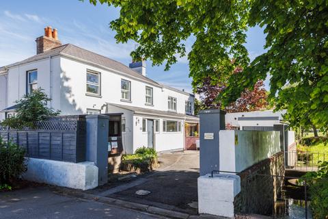 3 bedroom semi-detached house for sale, Union Road, Grouville, Jersey