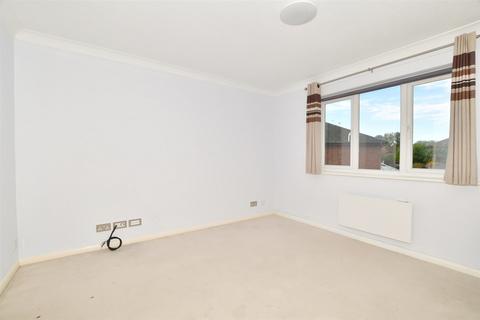 29 Windsor Close, Southwater, Horsham, RH13 9XH