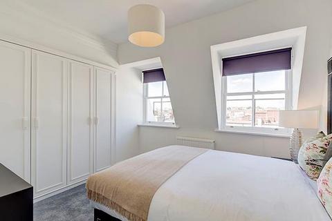 2 bedroom flat to rent, Somerset Court, Lexham Gardens, London, W8