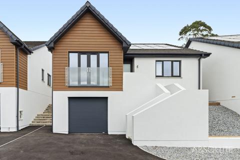 5 bedroom detached house for sale, Martinique Gardens, Torquay, TQ2