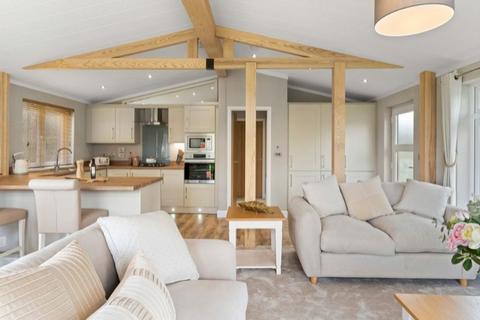 2 bedroom lodge for sale, Cambridge Country Club, , Toft Road CB23
