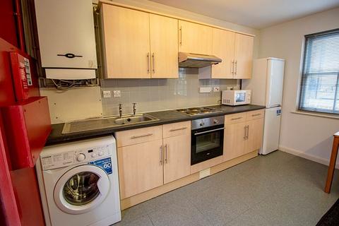 4 bedroom flat to rent - 226a North Sherwood Street, Nottingham, NG1 4EN