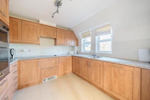 1 bedroom retirement property for sale, Sunningdale,  Berkshire,  SL5