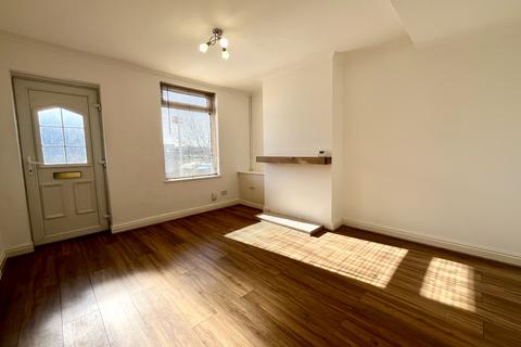 2 bedroom terraced house to rent, Railway Street, Stafford, ST16 2EA