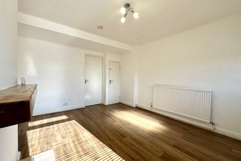 2 bedroom terraced house to rent, Railway Street, Stafford, ST16 2EA