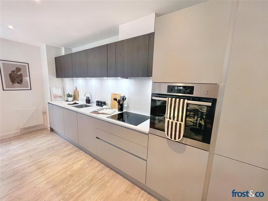 Kitchen/ Lounge