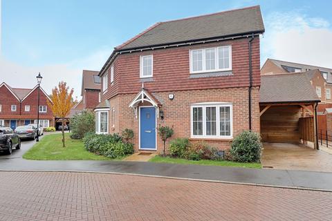 10 Cornice Road, Chineham, Basingstoke, RG24 8BP