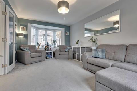 10 Cornice Road, Chineham, Basingstoke, RG24 8BP