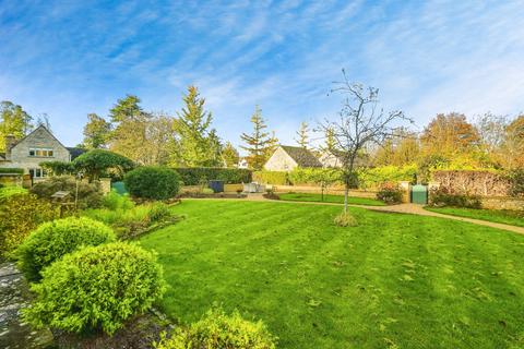 undefined, Shipton-Under-Wychwood