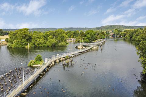 3 bedroom apartment for sale - Super Riverside Apartment