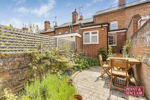 3 bedroom terraced house for sale, Spacious Period House