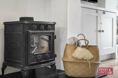 29 Harpsden Road, Henley-on-thames, RG9 1EE