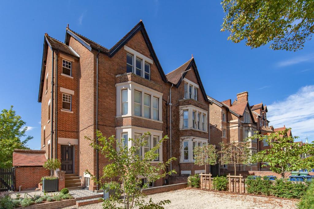 Iffley Road, Oxford, OX4 5 bed semidetached house for sale £1,600,000