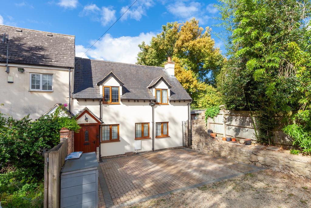 Oxford Road, Littlemore, OX4 2 bed semidetached house for sale £450,000