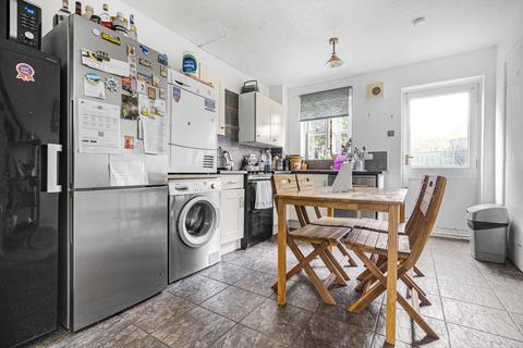 3 Avens Way, Oxford, OX4 7WL