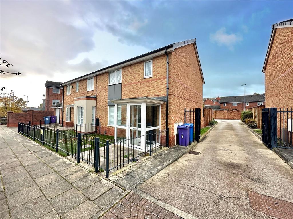 Thorburn Drive, Edge Hill, Liverpool, L7 3 bed semidetached house for