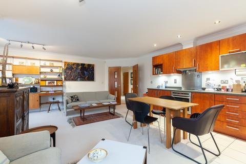 3 bedroom apartment for sale, Elizabeth Jennings Way, Waterways, OX2