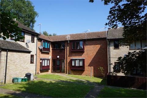 1 bedroom ground floor flat for sale, Sioux Close, Colchester,