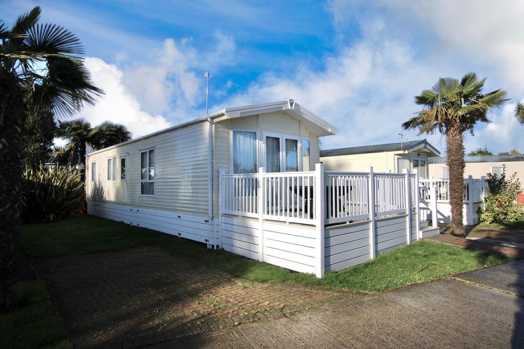 Foxhunter Park, Monkton Street, Monkton, Ramsgate 2 bed park home for