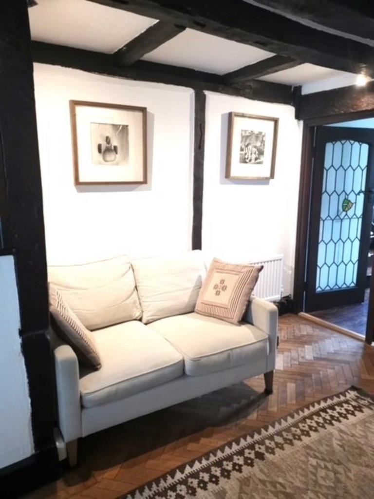 Southover High Street, Lewes 3 bed cottage for sale £725,000