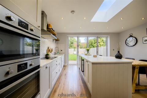 74 Bell Lane, Kitts Green, Birmingham, B33 0HX