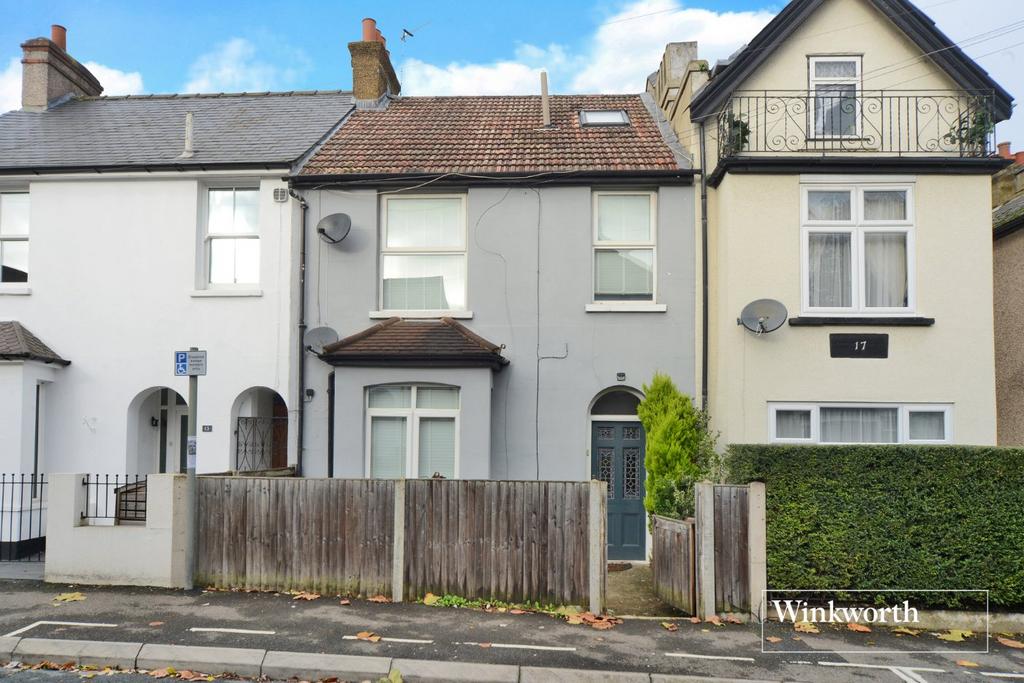 Washington Road, Worcester Park, KT4 2 bed ground floor flat for sale