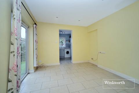 2 bedroom ground floor flat for sale, Washington Road, Worcester Park, KT4