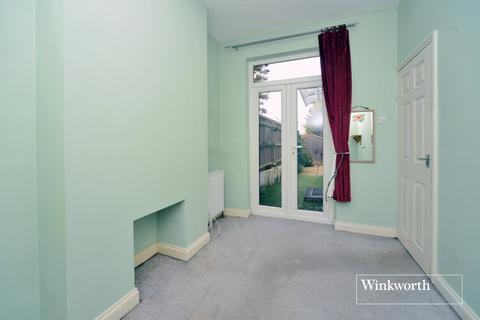 15a Washington Road, Worcester Park, KT4 8JG