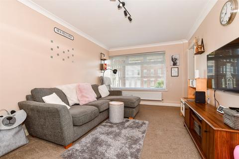 2 bedroom maisonette for sale, Leicester Avenue, Cliftonville, Margate, Kent