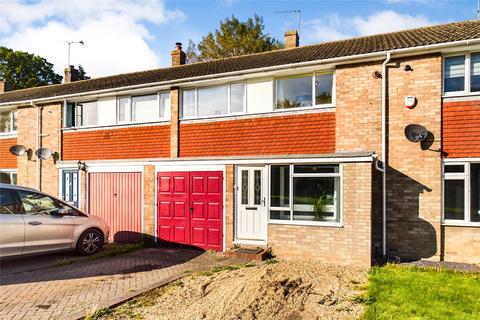 3 bedroom terraced house for sale, Bowmonts Road, Tadley, Hampshire, RG26