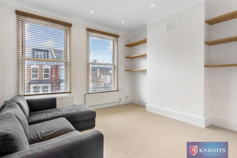 2 bedroom flat to rent, Pembury Road, Tottenham, London, N17