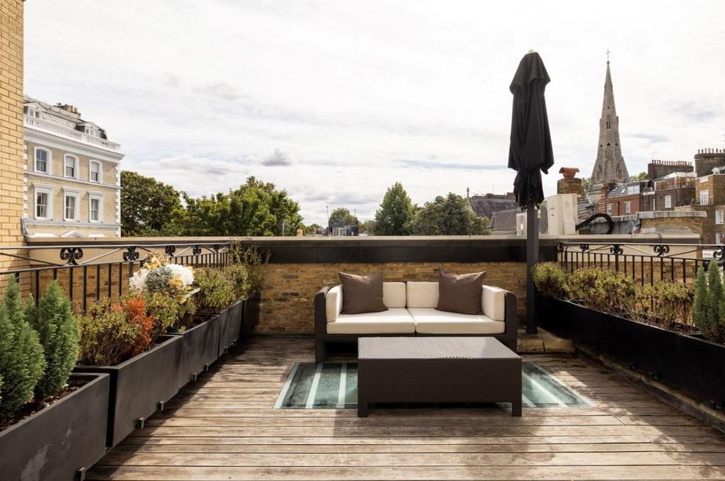Roof Terrace