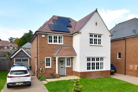 4 bedroom detached house for sale, Coniston Avenue, Haywards Heath, West Sussex