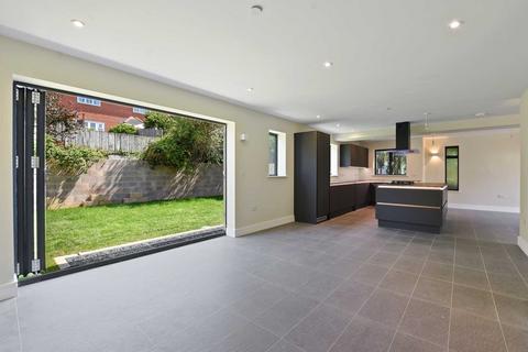 undefined, Sabir Court, Crescent Road, Temple Cowley