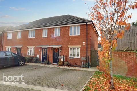 9 Cutler Close, Northampton, NN2 7EY