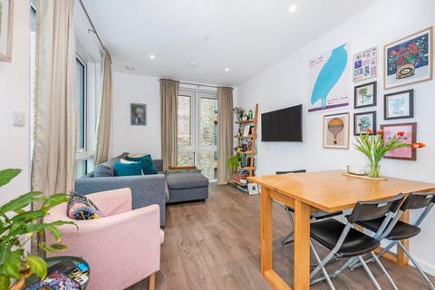 2 bedroom apartment for sale, at Discovery House, Juniper Drive, London SW18