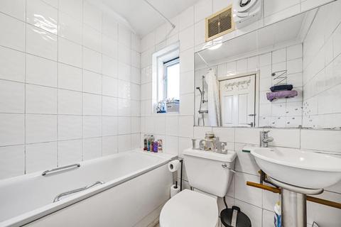 12 Magpie Hall Close, Bromley, BR2 8JQ