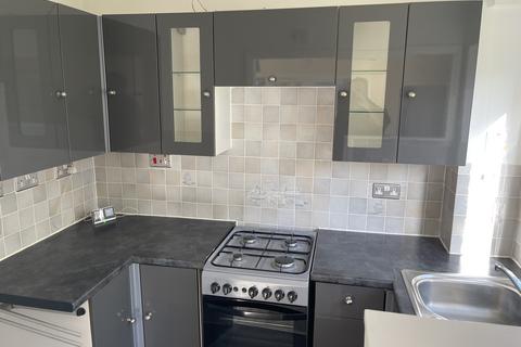 1 bedroom flat to rent, Treagore Road, Totton SO40