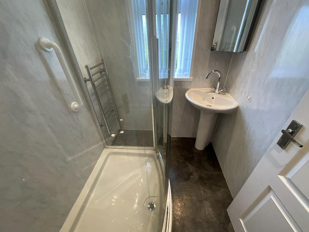 Toner Avenue, Hebburn, Tyne and Wear... 2 bed semidetached house £