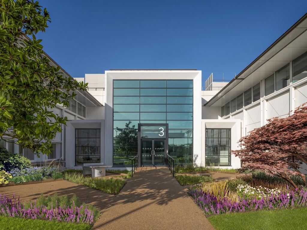 3 Roundwood 0015 With Foliage 01.jpg