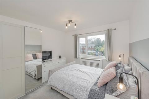 3 bedroom semi-detached house for sale - Furnace Grove, Bradford, West Yorkshire, BD12