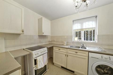 1 bedroom flat for sale - Armoury Road, London, SE8 4LH