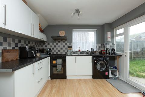 3 bedroom semi-detached house for sale, Almond Close, Broadstairs, CT10