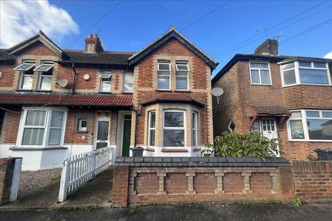 14 Alfred Road, Feltham, TW13 5DJ