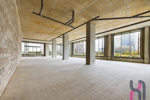 Property to rent - Michigan Avenue, Michigan Point Tower D, Salford, M50