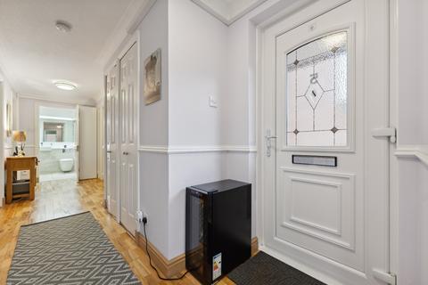 5 Canberra Court Braidpark Drive, Giffnock, Glasgow, G46 6NS